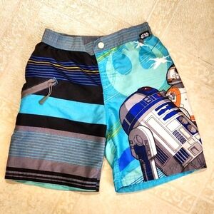 Disney Store Star Wars boys swim shorts Size 7/8